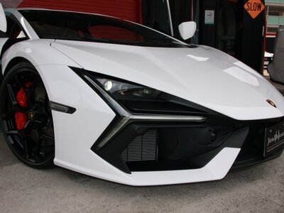 LAMBORGHINI REVUELTO - 9