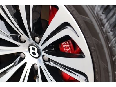 2021 Bentley BENTAYGA — миниатюра 11