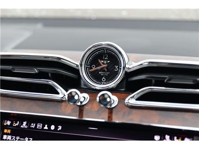2021 Bentley BENTAYGA — миниатюра 41