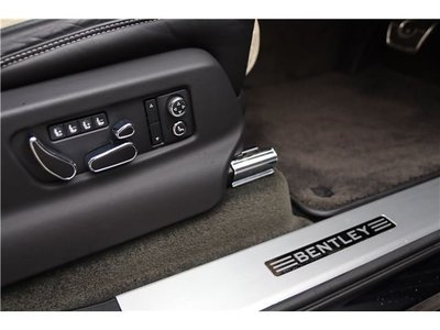 2021 Bentley BENTAYGA — миниатюра 30