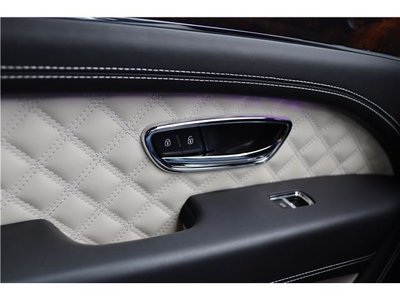 2021 Bentley BENTAYGA — миниатюра 72