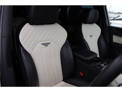 2021 Bentley BENTAYGA — миниатюра 28