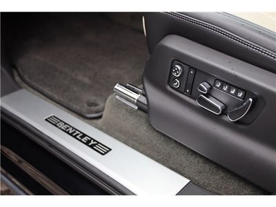 2021 Bentley BENTAYGA — миниатюра 70