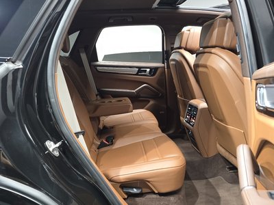 2023 Porsche CAYENNE — миниатюра 19