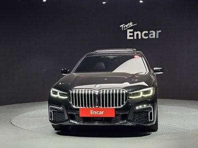 BMW 7 SERIES - 2