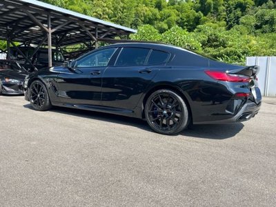 2021 BMW 8 SERIES — фото 2