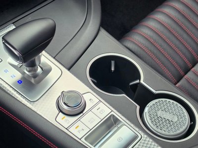 صورة 8 لـ 2022 Genesis THE NEW G70
