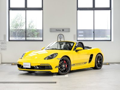 PORSCHE 718 BOXSTER