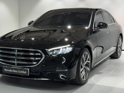 MERCEDES-BENZ E-CLASS
