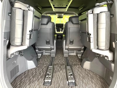 2024 Toyota ALPHARD thumbnail 11