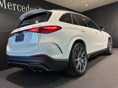 MERCEDES-BENZ GLC AMG - 10