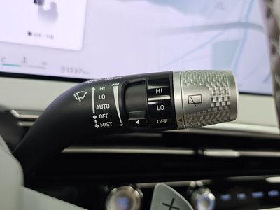2024 Genesis GV70 — миниатюра 29