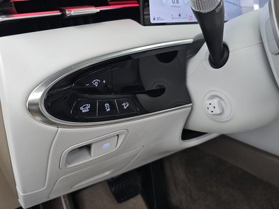 2024 Genesis GV70 — миниатюра 27