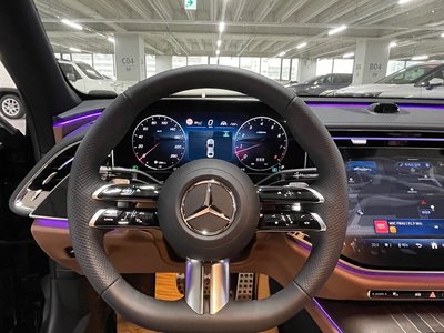 MERCEDES-BENZ E-CLASS - 9