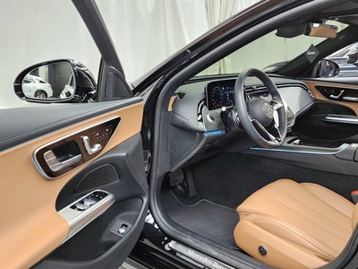 MERCEDES-BENZ E-CLASS - 10