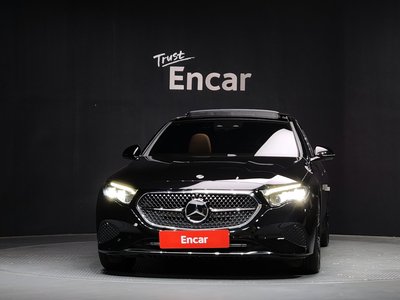 MERCEDES-BENZ E-CLASS - 2