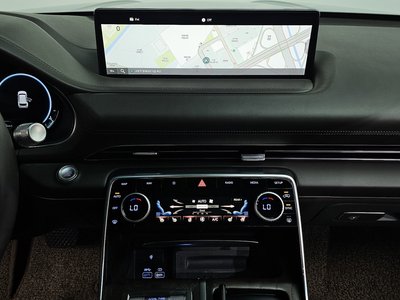 2022 Genesis GV80 — миниатюра 14