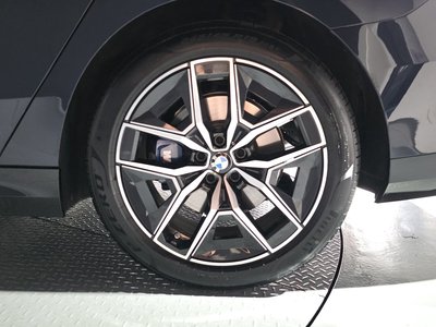 صورة 8 لـ 2025 BMW 5 SERIES