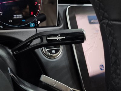 MERCEDES-BENZ E-CLASS - 9