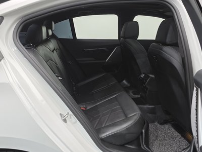 2024 BMW 5 SERIES — миниатюра 17