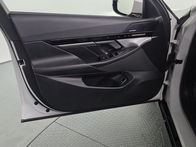 2024 BMW 5 SERIES — миниатюра 14