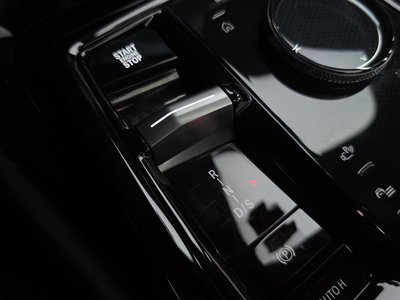 2024 BMW 5 SERIES — миниатюра 12