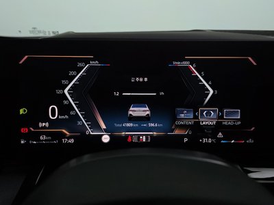2024 BMW 5 SERIES — миниатюра 11