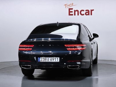 GENESIS G80 (RG3) - 3