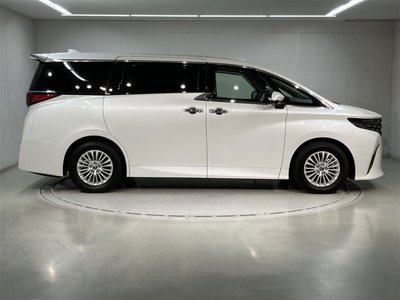 TOYOTA ALPHARD - 3