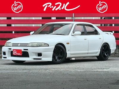 1994 Nissan SKYLINE photo 4
