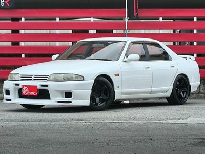 1994 Nissan SKYLINE 照片 1