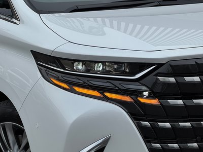 TOYOTA ALPHARD - 9