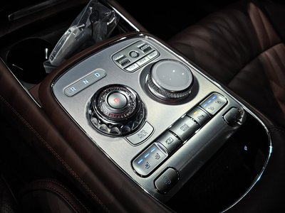 2022 Genesis G90 (RS4) photo 9