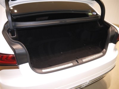 صورة مصغرة 19 لـ 2021 Lexus LS