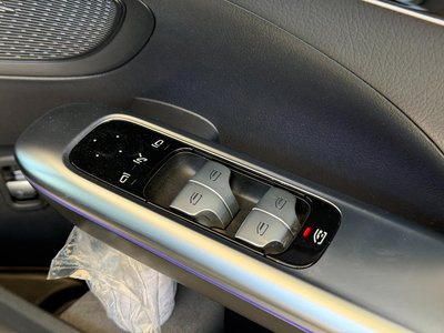 2023 Mercedes-BENZ C-CLASS 缩略图 35