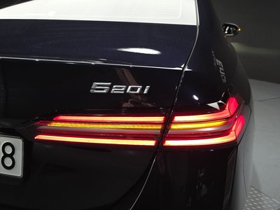 صورة 10 لـ 2024 BMW 5 SERIES