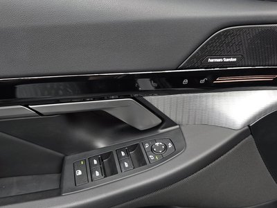 2024 BMW 5 SERIES — миниатюра 29