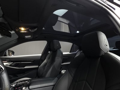 2024 BMW 5 SERIES — миниатюра 23