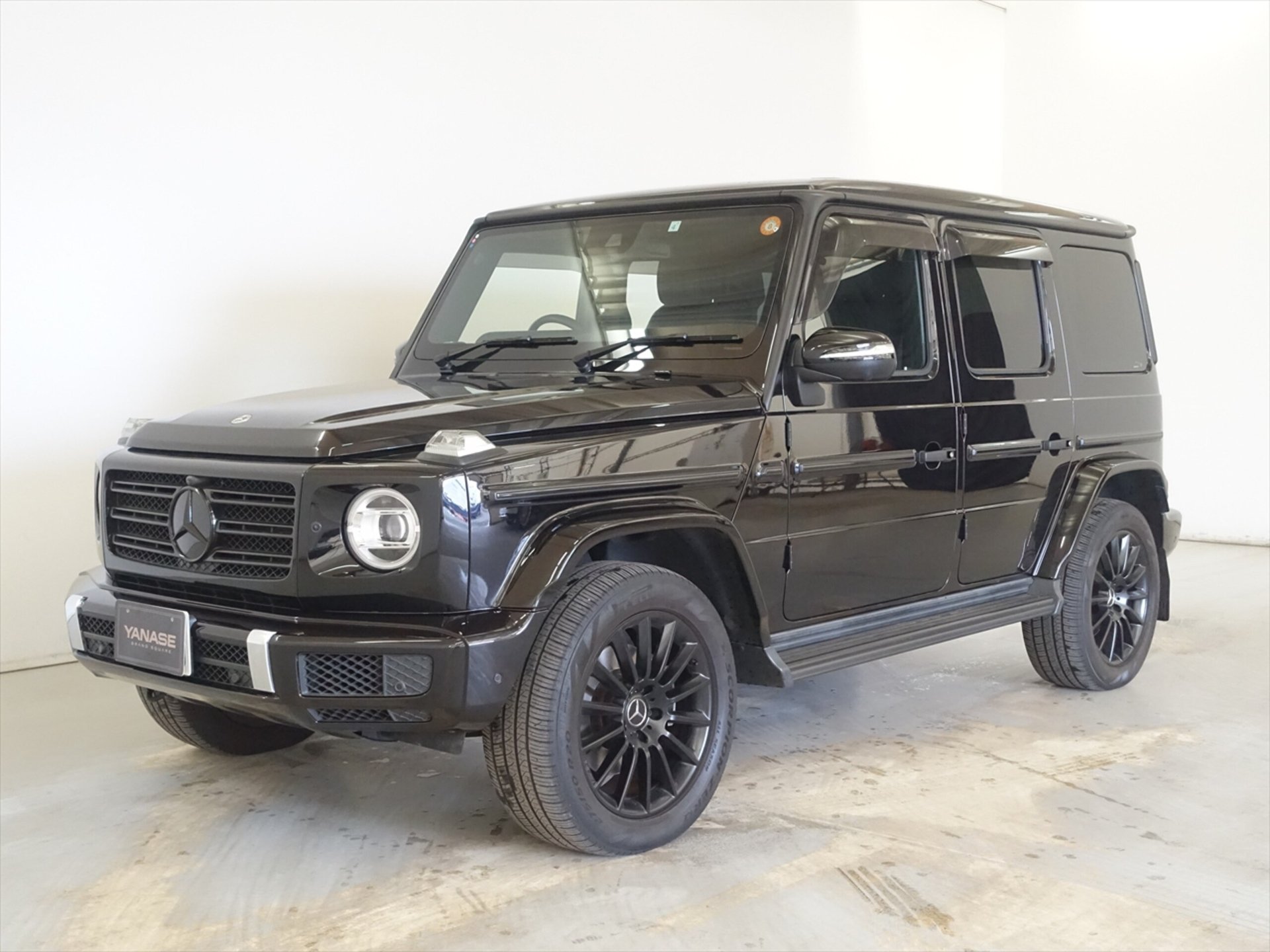 MERCEDES-BENZ G-CLASS - View 1