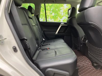 TOYOTA LAND CRUISER PRADO - 5