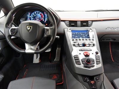 2019 Lamborghini AVENTADOR — миниатюра 12
