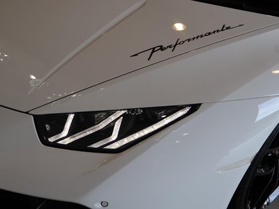 صورة مصغرة 78 لـ 2018 Lamborghini HURACAN