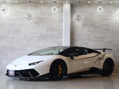 2018 Lamborghini HURACAN photo 1