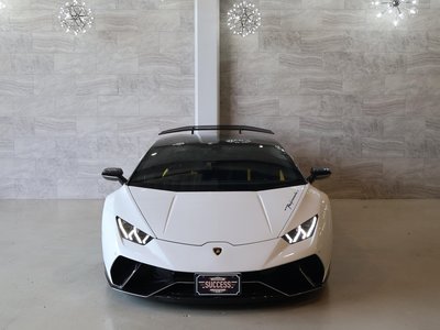 2018 Lamborghini HURACAN photo 4
