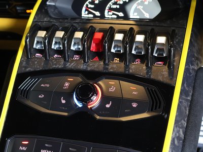 صورة مصغرة 29 لـ 2018 Lamborghini HURACAN