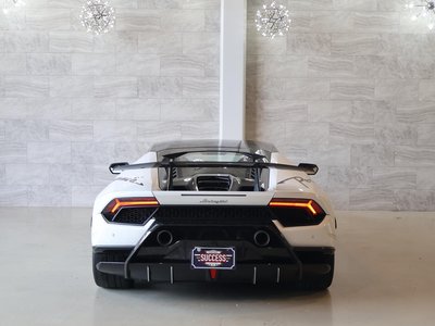 2018 Lamborghini HURACAN photo 8