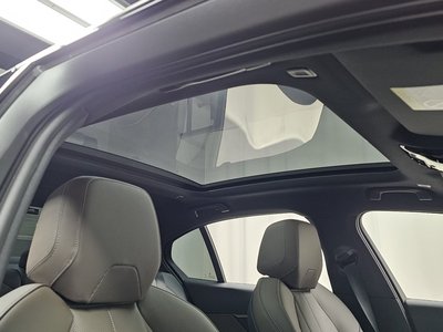 2025 BMW 5 SERIES 缩略图 22