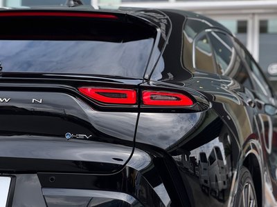 صورة مصغرة 39 لـ 2025 Toyota CROWN SPORT
