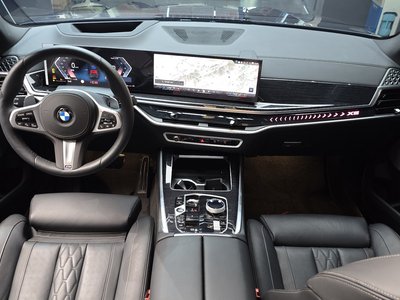 صورة 5 لـ 2025 BMW X5
