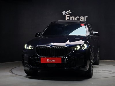 صورة 2 لـ 2025 BMW X5